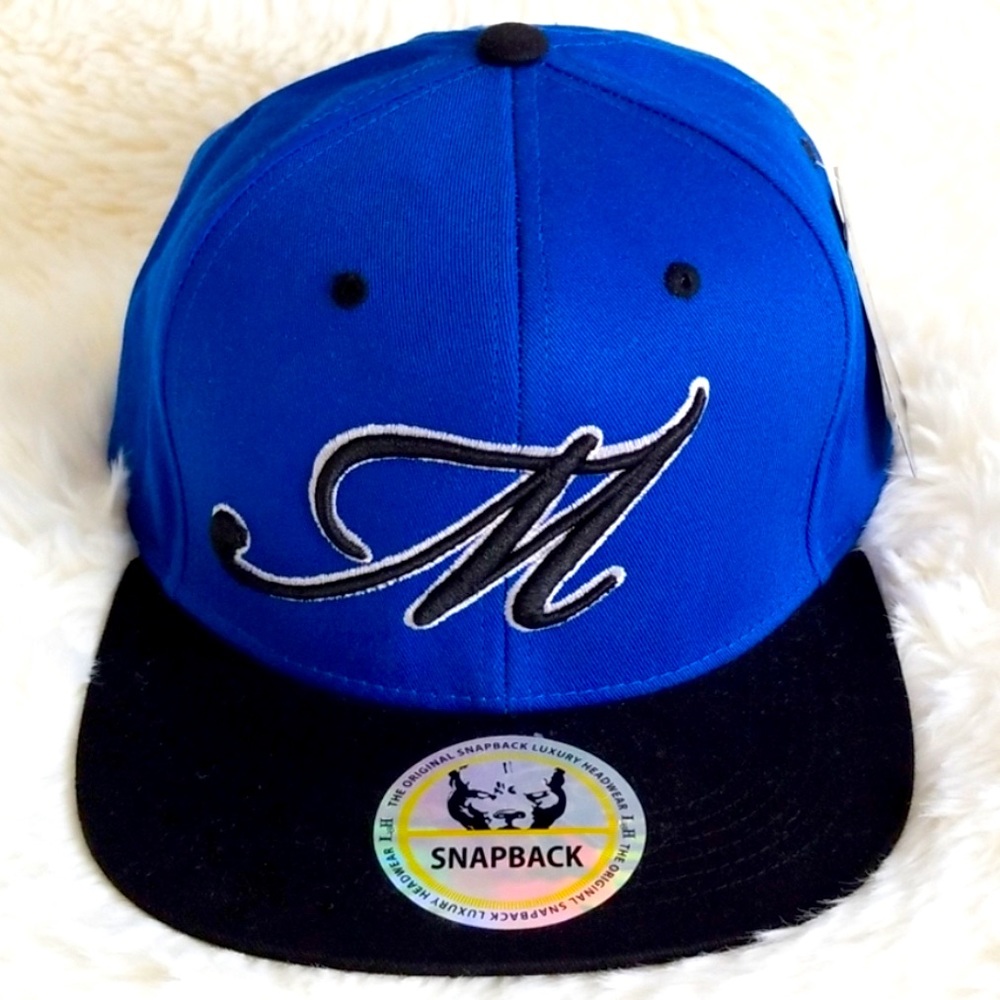 The original snapback luxury headwear cap/hat